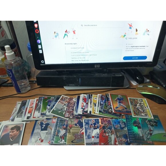 Huge Lot of 100 Buffalo Bills Football Cards - Picture 10 of 14